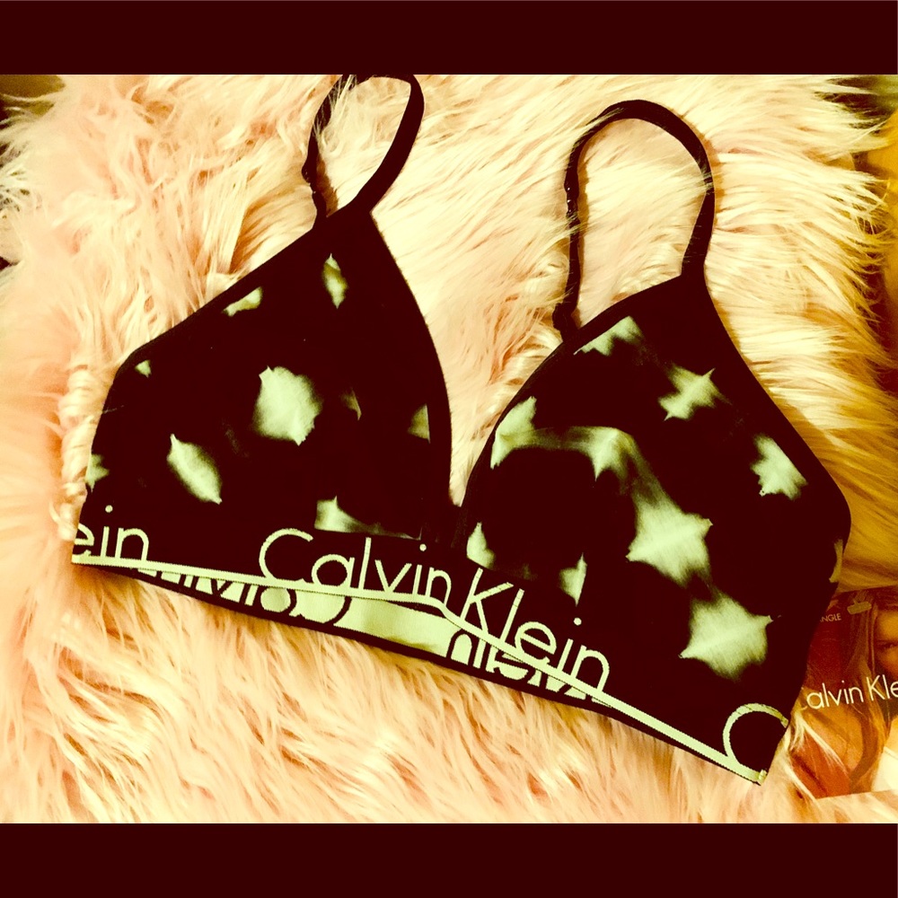 Calvin Klein Triangle Bra NWT